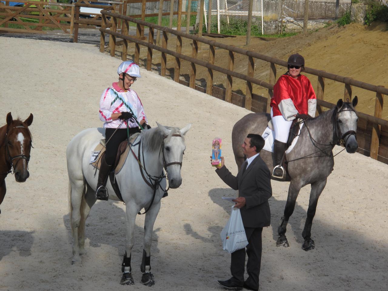 Remise des prix des jockeys! bravo a tous!!