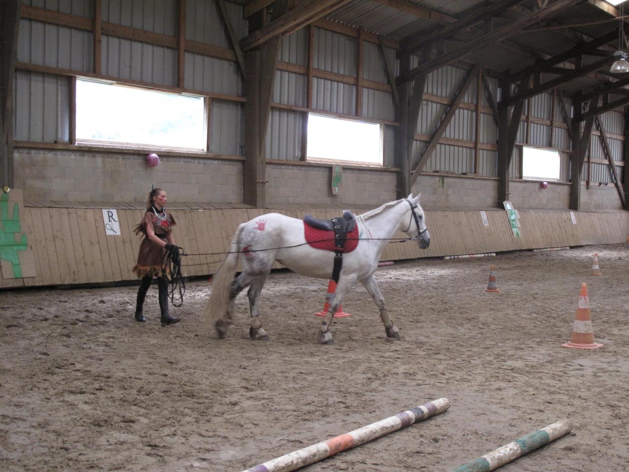 Julia et quetche aux longues renes