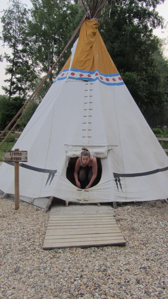 Visite de la réserve et instalation dans les tipis pour les cavaliers