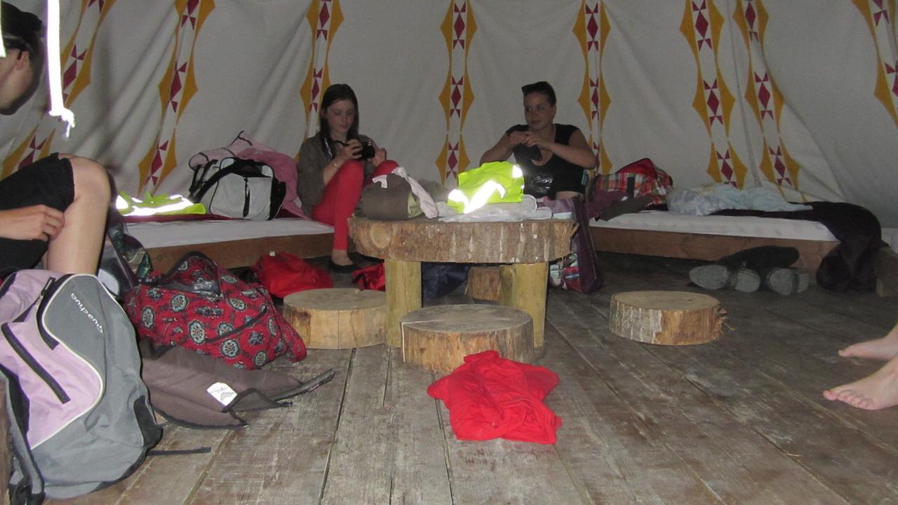 Détente dans les tipis